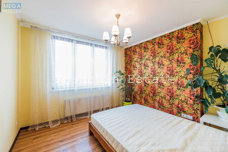 Продаж 3 кімнатної квартири (88/45/20), 14 пов. 25 пов. будинку, <a class="location-link" href="/kiev/" title="Недвижимость Київ">Київ</a>, <a class="location-link" href="/kiev/shevchenkovskij/" title="Недвижимость Шевченківський район">Шевченківський р-н</a>, Рижская ул. (изображение 2)