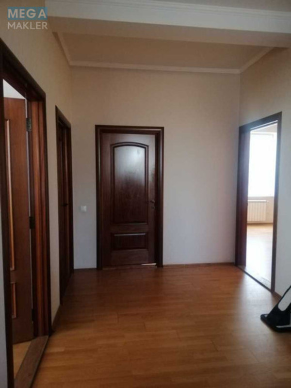 Продаж дома, 2&nbsp;поверху, 260&nbsp;кв.м, 5&nbsp;кімнат, ділянка 10&nbsp;соток, <a class="location-link" href="/vasilkov/" title="Недвижимость Васильків">Васильків</a>, Керамічна (изображение 14)