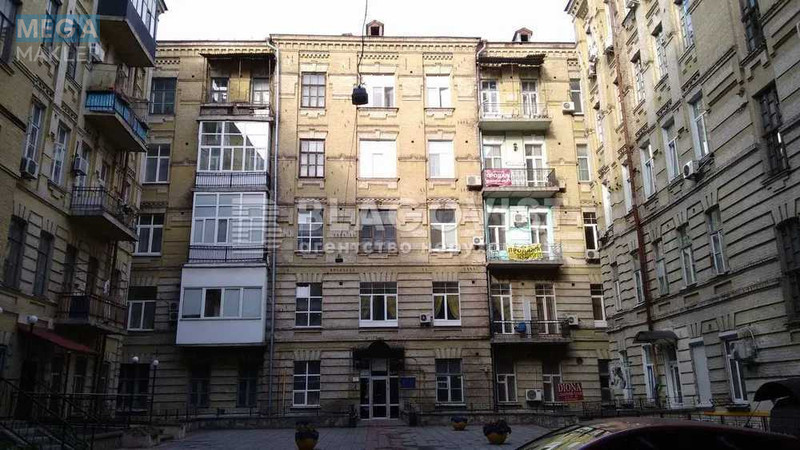 Продаж 2 кімнатної квартири (82/50/10), 4 пов. 5 пов. будинку, <a class="location-link" href="/kiev/" title="Недвижимость Київ">Київ</a>, <a class="location-link" href="/kiev/shevchenkovskij/" title="Недвижимость Шевченківський район">Шевченківський р-н</a>, Богдана Хмельницкого ул., 10 (изображение 15)