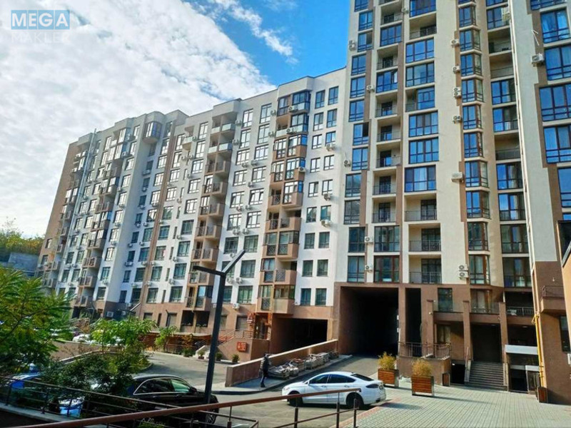 Продаж 3 кімнатної квартири (87/42/14), 11 пов. 20 пов. будинку, <a class="location-link" href="/kiev/" title="Недвижимость Київ">Київ</a>, <a class="location-link" href="/kiev/shevchenkovskij/" title="Недвижимость Шевченківський район">Шевченківський р-н</a>, Глубочицкая ул., 13 (изображение 2)