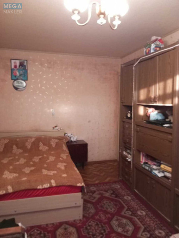 Продаж 1 кімнатної квартири (33/?/7), 8 пов. 9 пов. будинку, <a class="location-link" href="/kiev/" title="Недвижимость Київ">Київ</a>, <a class="location-link" href="/kiev/desnyanskij/" title="Недвижимость Деснянський район">Деснянський р-н</a>, Лесной просп., 18 (изображение 2)