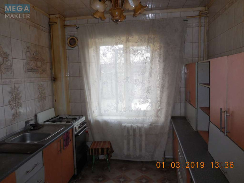 Продаж дома, 3&nbsp;поверху, 186&nbsp;кв.м, 5&nbsp;кімнат, ділянка 4&nbsp;сотки, <a class="location-link" href="/odessa/" title="Недвижимость Одеса">Одеса</a>, <a class="location-link" href="/odessa/malinovskij/" title="Недвижимость Малиновський район">Малиновський р-н</a>, Елина, 28 (изображение 8)