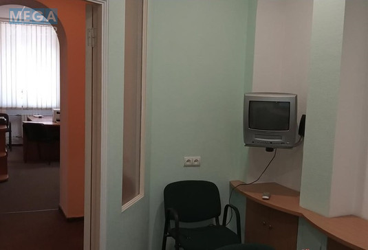 Оренда приміщення у житловому будинку, до&nbsp;50&nbsp;кв.м, свіжий ремонт, <a class="location-link" href="/dnepropetrovsk/" title="Недвижимость Дніпра">Дніпро</a>, <a class="location-link" href="/dnepropetrovsk/zhovtnevyj/" title="Недвижимость Жовтневий район">Жовтневий р-н</a>, Гоголя, 27а ( <img src="https://megamakler.com.ua/metro/ff0000.gif" alt="" class="metro" /> м. Вокзальная, 0.5 ) (изображение 15)
