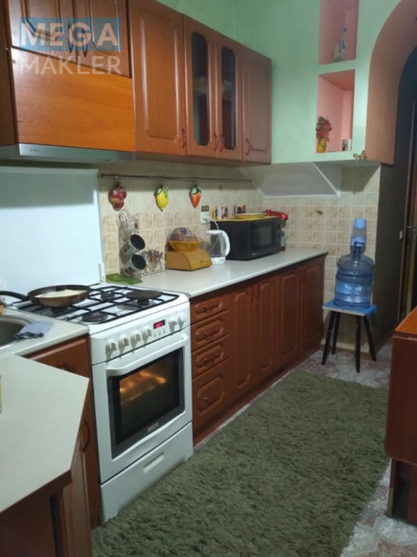 Продаж 2 кімнатної квартири (42/?/9), 1 пов. 4 пов. будинку, <a class="location-link" href="/lviv/" title="Недвижимость Львів">Львів</a>, <a class="location-link" href="/lviv/zaliznichnyj/" title="Недвижимость Залізничний район">Залізничний р-н</a>, вул.Вовчка Марка (изображение 2)