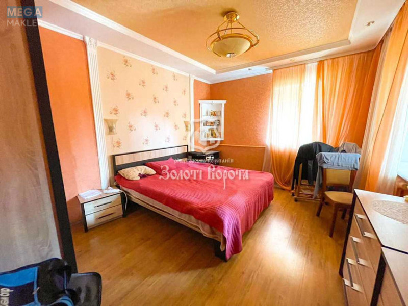 Продаж дома, 2&nbsp;поверху, 180&nbsp;кв.м, 7&nbsp;кімнат, ділянка 4&nbsp;сотки, <a class="location-link" href="/borispol/" title="Недвижимость Бориспіль">Бориспіль</a>, Шкіля вул., 9 (изображение 11)