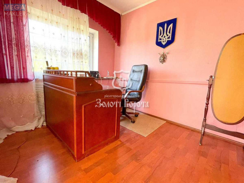 Продаж дома, 2&nbsp;поверху, 180&nbsp;кв.м, 7&nbsp;кімнат, ділянка 4&nbsp;сотки, <a class="location-link" href="/borispol/" title="Недвижимость Бориспіль">Бориспіль</a>, Шкіля вул., 9 (изображение 12)