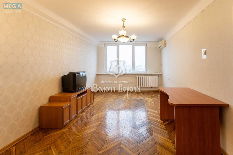 Продаж 3 кімнатної квартири (67/44/9), 10 пов. 10 пов. будинку, <a class="location-link" href="/kiev/" title="Недвижимость Київ">Київ</a>, <a class="location-link" href="/kiev/dneprovskij/" title="Недвижимость Дніпровський район">Дніпровський р-н</a>, Харківське шосе, 2 (изображение 6)