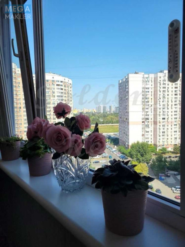 Продаж 3 кімнатної квартири (93/47,3/17,9), 13 пов. 16 пов. будинку, <a class="location-link" href="/kiev/" title="Недвижимость Київ">Київ</a>, <a class="location-link" href="/kiev/darnickij/" title="Недвижимость Дарницький район">Дарницький р-н</a>, Петра Григоренка просп., 1А (изображение 11)