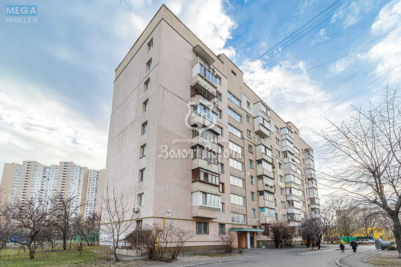 Продаж 4 кімнатної квартири (83/53/8), 9 пов. 9 пов. будинку, <a class="location-link" href="/kiev/" title="Недвижимость Київ">Київ</a>, <a class="location-link" href="/kiev/darnickij/" title="Недвижимость Дарницький район">Дарницький р-н</a>, Здолбунівська вул., 3в (изображение 16)