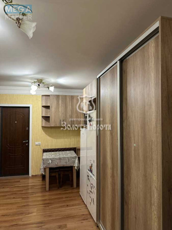 Продаж 15 кімнатної квартири (19/?/?), 4 пов. 5 пов. будинку, <a class="location-link" href="/kiev/" title="Недвижимость Київ">Київ</a>, <a class="location-link" href="/kiev/desnyanskij/" title="Недвижимость Деснянський район">Деснянський р-н</a>, Кубанської України  вул., 53а (изображение 4)