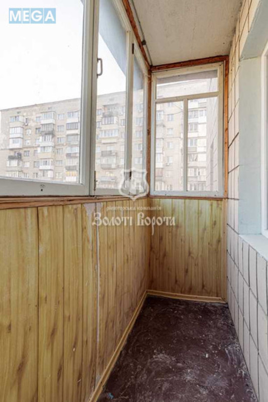 Продаж 3 кімнатної квартири (78/52/8), 2 пов. 9 пов. будинку, <a class="location-link" href="/kiev/" title="Недвижимость Київ">Київ</a>, <a class="location-link" href="/kiev/goloseevskij/" title="Недвижимость Голосіївський район">Голосіївський р-н</a>, Академіка Заболотного вул., 136а (изображение 15)