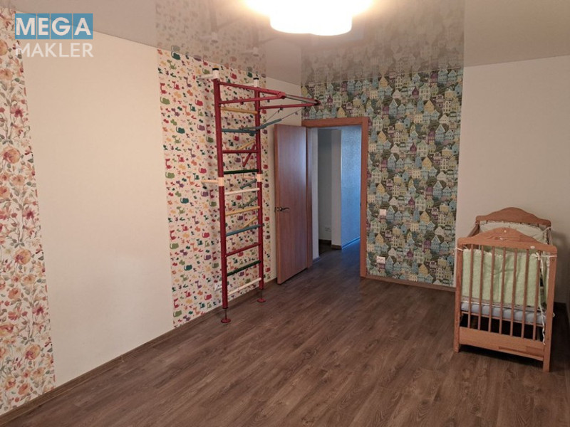 Продаж 3 кімнатної квартири (93/47/15), 23 пов. 25 пов. будинку, <a class="location-link" href="/kiev/" title="Недвижимость Київ">Київ</a>, <a class="location-link" href="/kiev/darnickij/" title="Недвижимость Дарницький район">Дарницький р-н</a>, Урлівська вул. будинок 34 ( <img src="https://megamakler.com.ua/metro/00ff00.gif" alt="" class="metro" /> м. Осокорки, 10 ) (изображение 11)