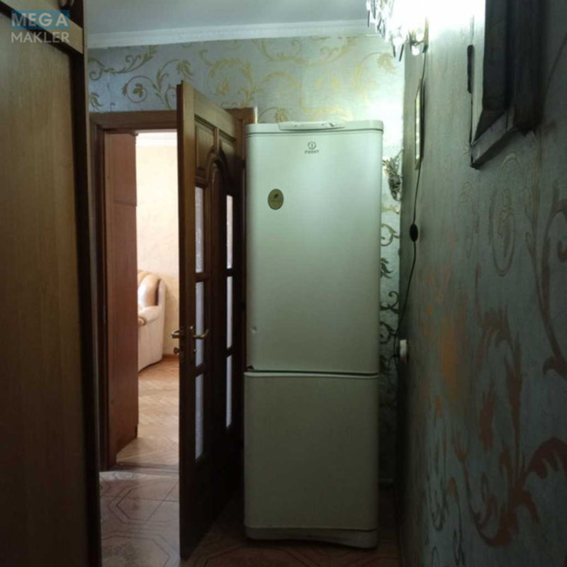 Продаж 2 кімнатної квартири (47/?/6), 4 пов. 5 пов. будинку, <a class="location-link" href="/kiev/" title="Недвижимость Київ">Київ</a>, <a class="location-link" href="/kiev/svyatoshinskij/" title="Недвижимость Святошинський район">Святошинський р-н</a>, Перемоги просп., 104а (изображение 8)