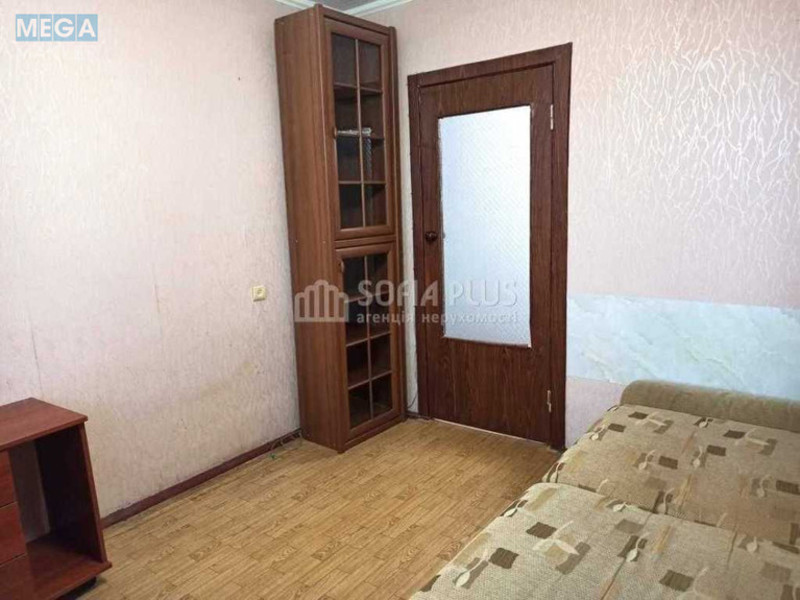 Продаж 1 кімнатної квартири (37/?/6), 10 пов. 10 пов. будинку, <a class="location-link" href="/kiev/" title="Недвижимость Київ">Київ</a>, <a class="location-link" href="/kiev/svyatoshinskij/" title="Недвижимость Святошинський район">Святошинський р-н</a>, Миколи Ушакова вул., 16А (изображение 5)