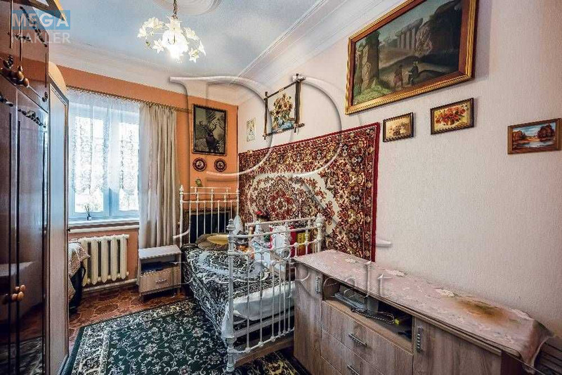 Продаж дома, 2&nbsp;поверху, 76&nbsp;кв.м, 3&nbsp;кімнати, ділянка 2&nbsp;сотки, <a class="location-link" href="/kiev/" title="Недвижимость Київ">Київ</a>, <a class="location-link" href="/kiev/solomenskij/" title="Недвижимость Солом'янський район">Солом'янський р-н</a>, Постова вул., 41/33 (изображение 9)