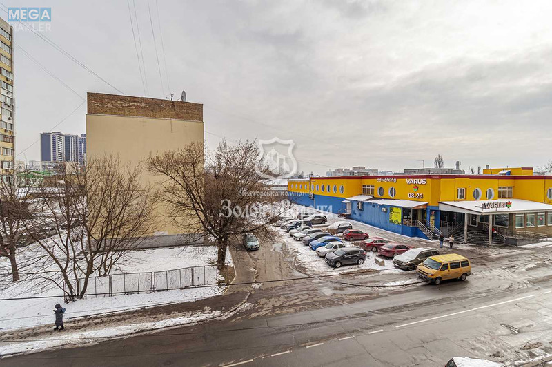 Продаж 3 кімнатної квартири (103/53/12), 3 пов. 16 пов. будинку, <a class="location-link" href="/kiev/" title="Недвижимость Київ">Київ</a>, <a class="location-link" href="/kiev/solomenskij/" title="Недвижимость Солом'янський район">Солом'янський р-н</a>, Смілянська вул., 15 (изображение 23)