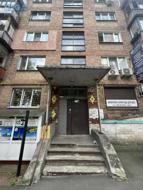 Продаж 3 кімнатної квартири (62/45/8), 4 пов. 5 пов. будинку, <a class="location-link" href="/kiev/" title="Недвижимость Київ">Київ</a>, <a class="location-link" href="/kiev/shevchenkovskij/" title="Недвижимость Шевченківський район">Шевченківський р-н</a>, Білоруська вул., 10/18 (изображение 12)