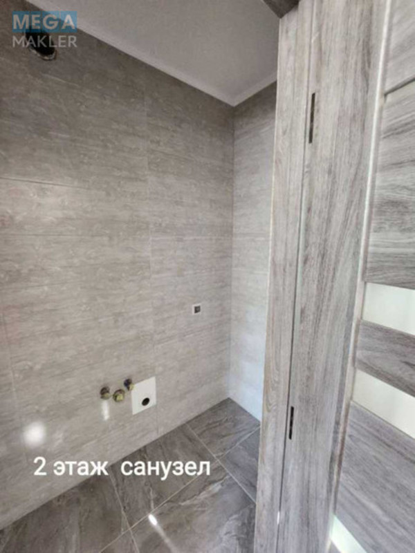 Продаж дома, 3&nbsp;поверху, 125&nbsp;кв.м, 5&nbsp;кімнат, ділянка 2,60&nbsp;сотки, <a class="location-link" href="/gorenichi/" title="Недвижимость Гореничі">Гореничі</a>, Травнева, 7 (изображение 16)