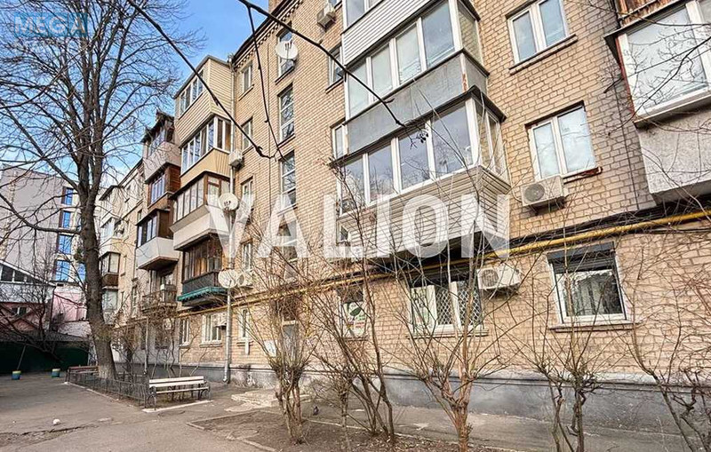 Продаж 2 кімнатної квартири (56,5/39/6,2), 5 пов. 5 пов. будинку, <a class="location-link" href="/kiev/" title="Недвижимость Київ">Київ</a>, <a class="location-link" href="/kiev/pecherskij/" title="Недвижимость Печерський район">Печерський р-н</a>, Московська вул., 24 (изображение 10)