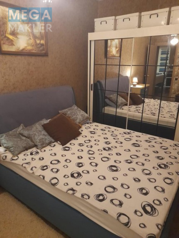 Оренда 2 кімнатної квартири, стандарт, <a class="location-link" href="/kiev/" title="Недвижимость Київ">Київ</a>, <a class="location-link" href="/kiev/goloseevskij/" title="Недвижимость Голосіївський район">Голосіївський р-н</a>, Велика Васильківська 114 ( <img src="https://megamakler.com.ua/metro/0000ff.gif" alt="" class="metro" /> м. Дворец «Украина», 2 минути пішки ) (изображение 7)