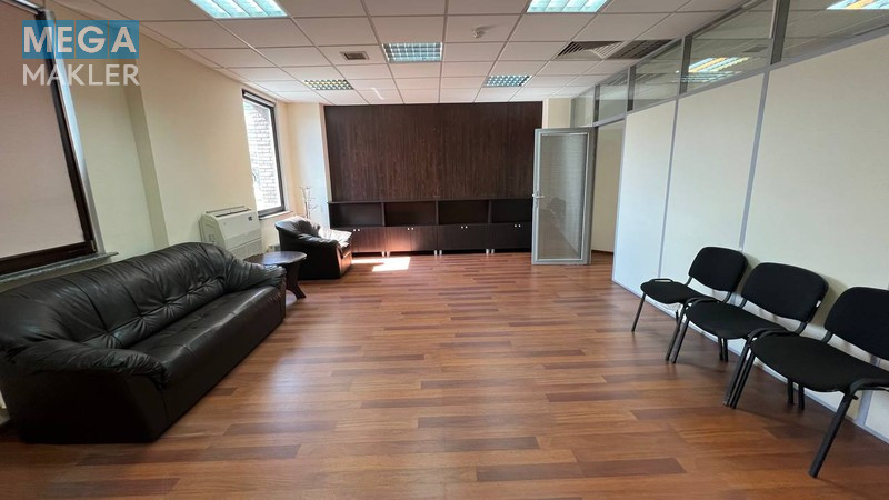Оренда приміщення у нежитловому будинку, до 120 кв.м, свіжий ремонт, <a class="location-link" href="/kiev/" title="Недвижимость Київ">Київ</a>, <a class="location-link" href="/kiev/shevchenkovskij/" title="Недвижимость Шевченківський район">Шевченківський р-н</a>, Саксаганского 120 ( <img src="https://megamakler.com.ua/metro/ff0000.gif" alt="" class="metro" /> м. Университет, 5 мин ) (изображение 6)