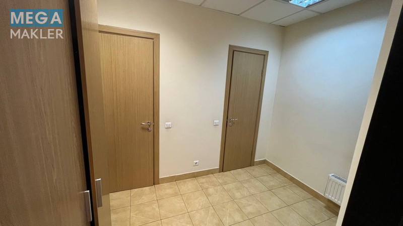 Оренда приміщення у нежитловому будинку, до 120 кв.м, свіжий ремонт, <a class="location-link" href="/kiev/" title="Недвижимость Київ">Київ</a>, <a class="location-link" href="/kiev/shevchenkovskij/" title="Недвижимость Шевченківський район">Шевченківський р-н</a>, Саксаганского 120 ( <img src="https://megamakler.com.ua/metro/ff0000.gif" alt="" class="metro" /> м. Университет, 5 мин ) (изображение 7)