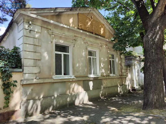 Продаж 4 кімнатної квартири (80/50/10), 1 пов. 1 пов. будинку, <a class="location-link" href="/nikolaev/" title="Недвижимость Миколаїв">Миколаїв</a>, <a class="location-link" href="/nikolaev/centralnyj/" title="Недвижимость Центрульний район">Центрульний р-н</a>, Адмиральская, 16 (изображение 2)