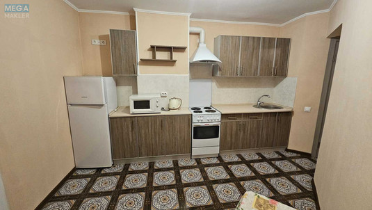 Оренда 1 кімнатної квартири, <a class="location-link" href="/kiev/" title="Недвижимость Київ">Київ</a>, <a class="location-link" href="/kiev/obolonskij/" title="Недвижимость Оболонський район">Оболонський р-н</a>, Оболонская пл., 2а (изображение 2)