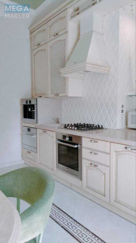 Оренда 2 кімнатної квартири, <a class="location-link" href="/kiev/" title="Недвижимость Київ">Київ</a>, <a class="location-link" href="/kiev/pecherskij/" title="Недвижимость Печерський район">Печерський р-н</a>, Ивана Мазепы ул., 7 (изображение 3)