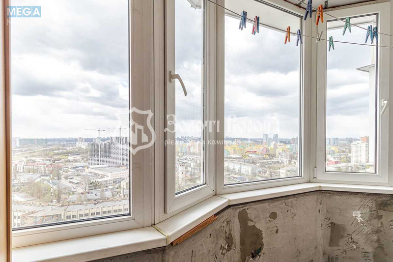 Продаж 2 кімнатної квартири (64/43/13), 22 пов. 33 пов. будинку, <a class="location-link" href="/kiev/" title="Недвижимость Київ">Київ</a>, <a class="location-link" href="/kiev/darnickij/" title="Недвижимость Дарницький район">Дарницький р-н</a>, Харківське шосе, 19а (изображение 10)