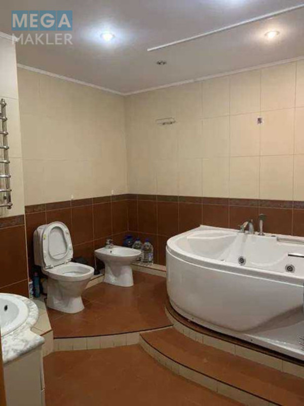 Продаж 3 кімнатної квартири (110/55/15), 13 пов. 16 пов. будинку, <a class="location-link" href="/kiev/" title="Недвижимость Київ">Київ</a>, <a class="location-link" href="/kiev/darnickij/" title="Недвижимость Дарницький район">Дарницький р-н</a>, Анни Ахматової вул., 43 (изображение 14)