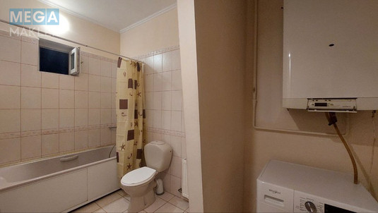Продаж дома, 3&nbsp;поверху, 155&nbsp;кв.м, 7&nbsp;кімнат, нормальне сост., ділянка 3&nbsp;сотки, <a class="location-link" href="/odessa/" title="Недвижимость Одеса">Одеса</a>, <a class="location-link" href="/odessa/malinovskij/" title="Недвижимость Малиновський район">Малиновський р-н</a>, Багрицкого ул. (изображение 8)