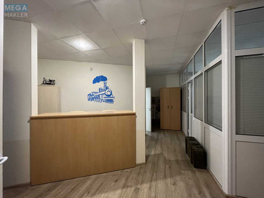 Продаж 6 кімнатної квартири (186/106/10), 2 пов. 5 пов. будинку, <a class="location-link" href="/kiev/" title="Недвижимость Київ">Київ</a>, <a class="location-link" href="/kiev/solomenskij/" title="Недвижимость Солом'янський район">Солом'янський р-н</a>, Митрополита Василя Липківського вул., 40 (изображение 9)
