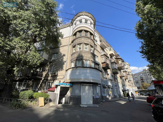 Продаж 6 кімнатної квартири (186/106/10), 2 пов. 5 пов. будинку, <a class="location-link" href="/kiev/" title="Недвижимость Київ">Київ</a>, <a class="location-link" href="/kiev/solomenskij/" title="Недвижимость Солом'янський район">Солом'янський р-н</a>, Митрополита Василя Липківського вул., 40 (изображение 13)