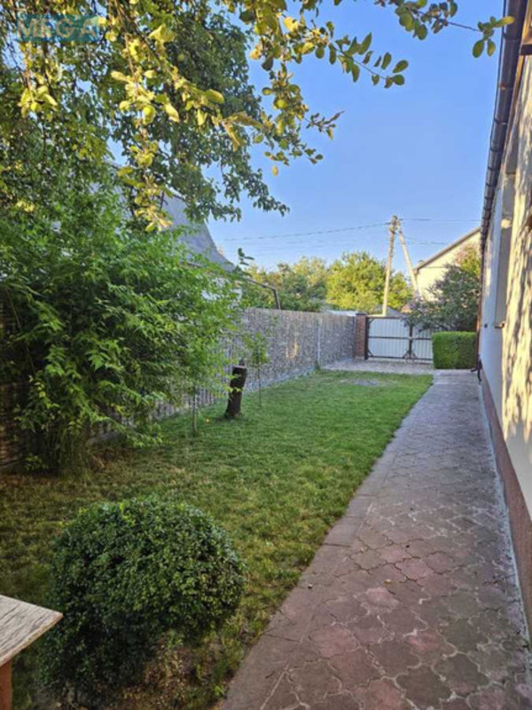 Продаж дома, 2 поверху, 171 кв.м, 5 кімнат, ділянка 6 соток, <a class="location-link" href="/borispol/" title="Недвижимость Бориспіль">Бориспіль</a>, Тургенева (изображение 2)