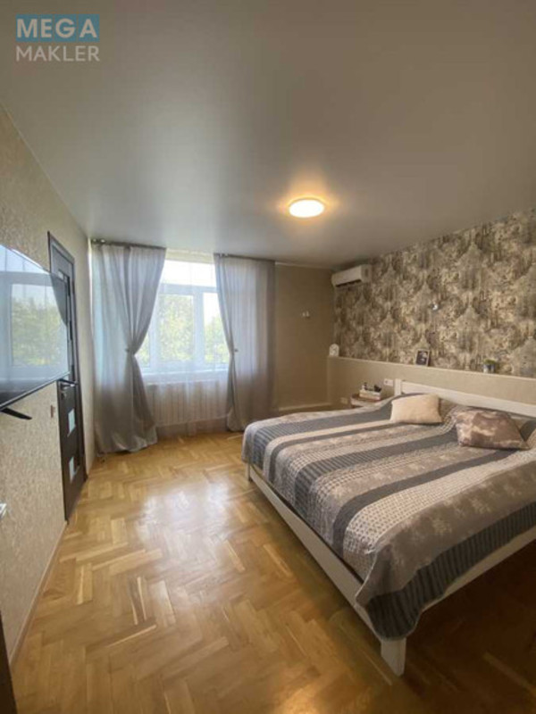Продаж дома, 2 поверху, 171 кв.м, 5 кімнат, ділянка 6 соток, <a class="location-link" href="/borispol/" title="Недвижимость Бориспіль">Бориспіль</a>, Тургенева (изображение 12)