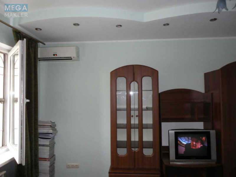 Оренда 1 кімнатної квартири, <a class="location-link" href="/kiev/" title="Недвижимость Київ">Київ</a>, <a class="location-link" href="/kiev/darnickij/" title="Недвижимость Дарницький район">Дарницький р-н</a>, Петра Григоренка просп., 14 (изображение 6)