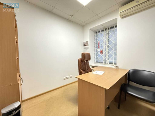 Оренда комерційної нерухомості, 44&nbsp;кв.м, под магазин, <a class="location-link" href="/kiev/" title="Недвижимость Київ">Київ</a>, <a class="location-link" href="/kiev/dneprovskij/" title="Недвижимость Дніпровський район">Дніпровський р-н</a>, Соборності просп., 7 (изображение 3)
