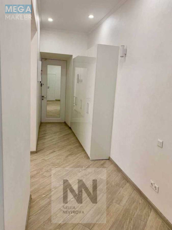 Продаж комерційної нерухомості, 59 кв.м, под офис, <a class="location-link" href="/kiev/" title="Недвижимость Київ">Київ</a>, <a class="location-link" href="/kiev/pecherskij/" title="Недвижимость Печерський район">Печерський р-н</a>, Дарвина ул., 10 (изображение 4)