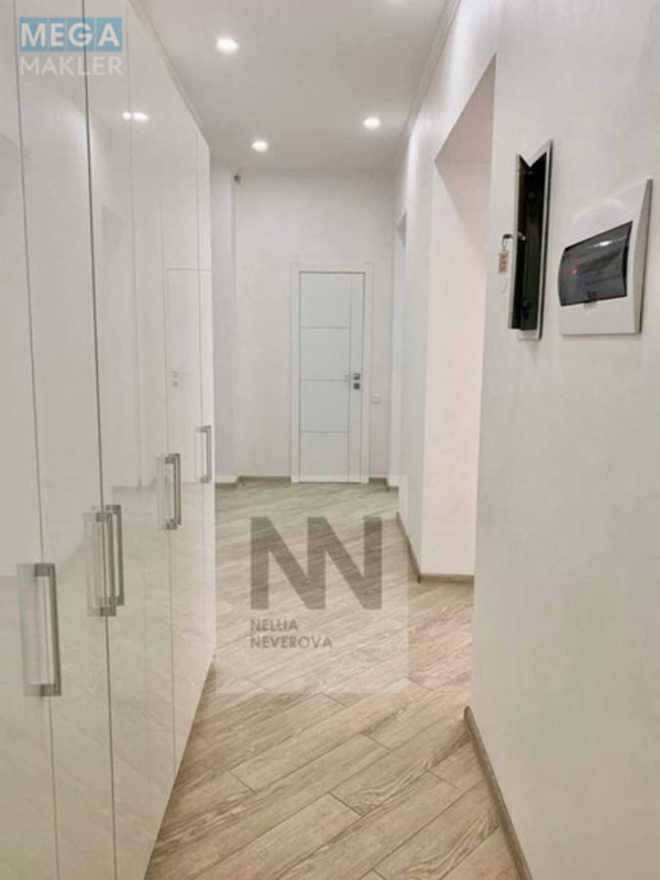 Продаж комерційної нерухомості, 59 кв.м, под офис, <a class="location-link" href="/kiev/" title="Недвижимость Київ">Київ</a>, <a class="location-link" href="/kiev/pecherskij/" title="Недвижимость Печерський район">Печерський р-н</a>, Дарвина ул., 10 (изображение 6)