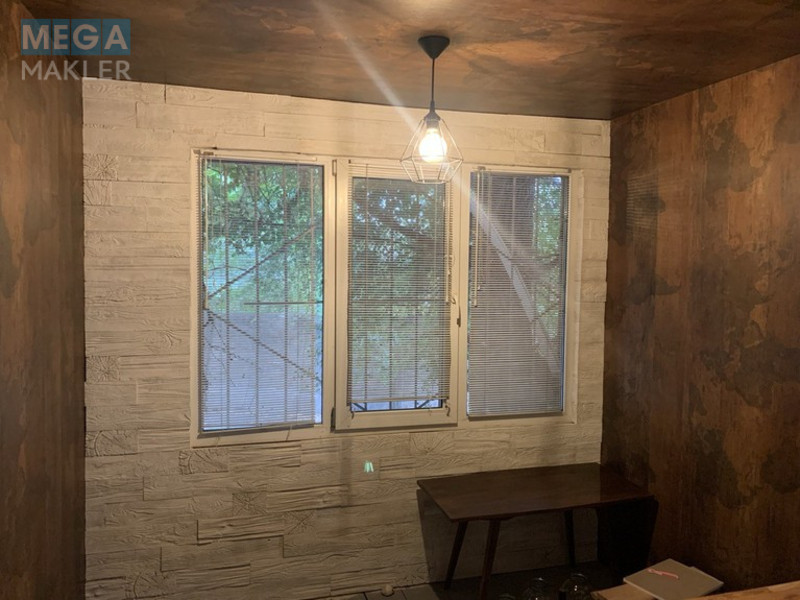 Продаж 3 кімнатної квартири (70/45/11), 1 пов. 5 пов. будинку, <a class="location-link" href="/krivoj-rog/" title="Недвижимость Кривий Ріг">Кривий Ріг</a>, <a class="location-link" href="/krivoj-rog/centralno-gorodskoj/" title="Недвижимость Центрально-міський район">Центрально-міський р-н</a>, Пушкина (изображение 12)