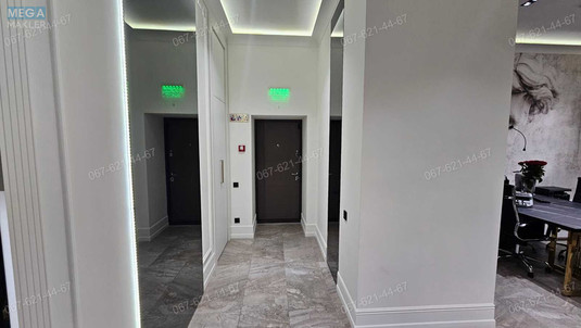 Продаж комерційної нерухомості, 53&nbsp;кв.м, под офис, <a class="location-link" href="/kiev/" title="Недвижимость Київ">Київ</a>, <a class="location-link" href="/kiev/pecherskij/" title="Недвижимость Печерський район">Печерський р-н</a>, Велика Васильківська вул., 89 (изображение 11)