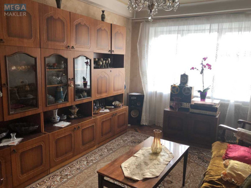 Продаж 3 кімнатної квартири (62/45/8), 4 пов. 5 пов. будинку, <a class="location-link" href="/kiev/" title="Недвижимость Київ">Київ</a>, <a class="location-link" href="/kiev/shevchenkovskij/" title="Недвижимость Шевченківський район">Шевченківський р-н</a>, Білоруська вул., 10/18 (изображение 13)