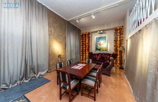 Продаж 5 кімнатної квартири (154/?/?), 1 пов. 6 пов. будинку, <a class="location-link" href="/kiev/" title="Недвижимость Київ">Київ</a>, <a class="location-link" href="/kiev/pecherskij/" title="Недвижимость Печерський район">Печерський р-н</a>, Дарвина ул., 8 (изображение 4)