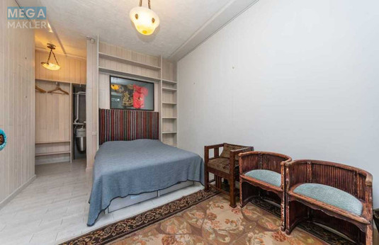 Продаж 5 кімнатної квартири (154/?/?), 1 пов. 6 пов. будинку, <a class="location-link" href="/kiev/" title="Недвижимость Київ">Київ</a>, <a class="location-link" href="/kiev/pecherskij/" title="Недвижимость Печерський район">Печерський р-н</a>, Дарвина ул., 8 (изображение 13)
