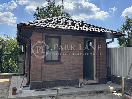 Продаж дома, 2&nbsp;поверху, 475&nbsp;кв.м, 5&nbsp;кімнат, ділянка 8&nbsp;соток, <a class="location-link" href="/kiev/" title="Недвижимость Київ">Київ</a>, <a class="location-link" href="/kiev/pecherskij/" title="Недвижимость Печерський район">Печерський р-н</a>, Бусловская ул., 23 (изображение 14)
