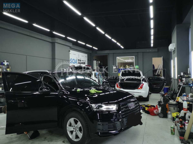 Продаж комерційної нерухомості, 2 877 кв.м, под склад, <a class="location-link" href="/kiev/" title="Недвижимость Київ">Київ</a>, <a class="location-link" href="/kiev/solomenskij/" title="Недвижимость Солом'янський район">Солом'янський р-н</a>, Генерала Шаповала ул., 10 (изображение 6)