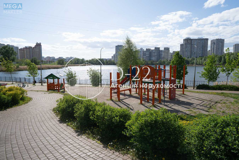 Продаж 3 кімнатної квартири (97/52/17), 8 пов. 26 пов. будинку, <a class="location-link" href="/kiev/" title="Недвижимость Київ">Київ</a>, <a class="location-link" href="/kiev/darnickij/" title="Недвижимость Дарницький район">Дарницький р-н</a>, Ревуцького вул., 40-Г (изображение 21)