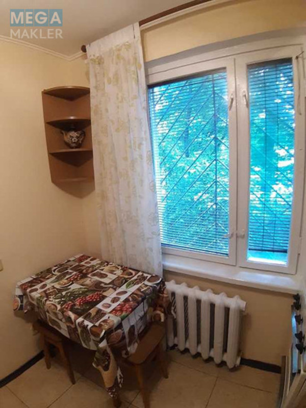 Оренда 1 кімнатної квартири, <a class="location-link" href="/kiev/" title="Недвижимость Київ">Київ</a>, <a class="location-link" href="/kiev/svyatoshinskij/" title="Недвижимость Святошинський район">Святошинський р-н</a>, Генерала Наумова ул., 31 (изображение 6)