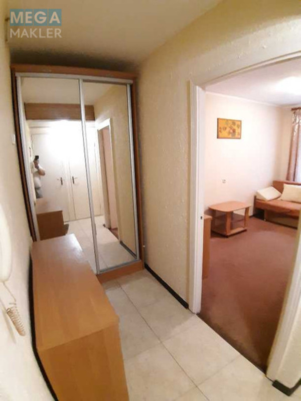 Оренда 1 кімнатної квартири, <a class="location-link" href="/kiev/" title="Недвижимость Київ">Київ</a>, <a class="location-link" href="/kiev/svyatoshinskij/" title="Недвижимость Святошинський район">Святошинський р-н</a>, Генерала Наумова ул., 31 (изображение 19)